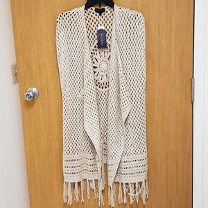 Artesia, NWT, tan knitted open drape long crochet sleeveless fringe cardigan, XL
